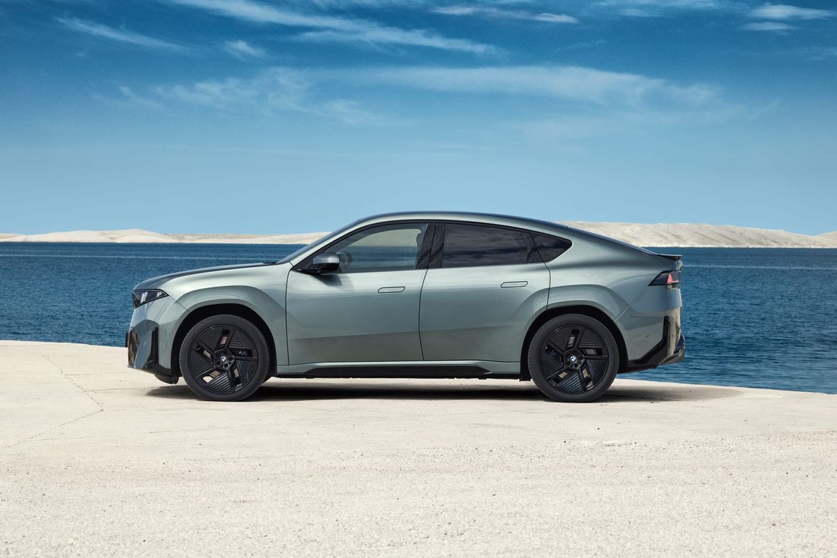 BMW laajentaa Neue Klasse -mallistoaan – täyssähköinen iX4 tuo jopa 828 kilometrin toimintamatkan