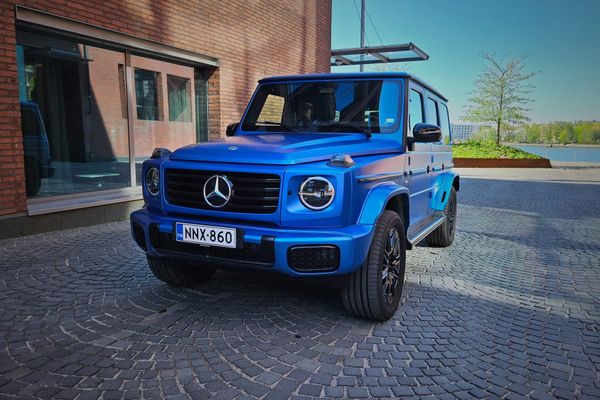Mercedes-Benz G 580 EQ – sähköinen maastoikoni pysyy juurillaan