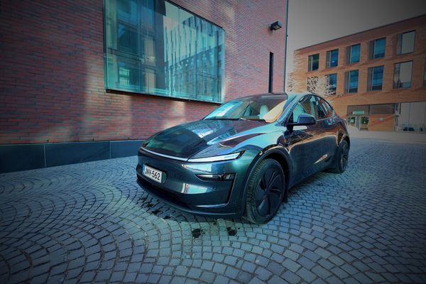 Tesla Impact Report 2024 – Tuhkasta timantiksi vai PR:n taidonnäyte?