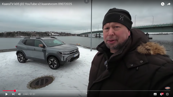 Uusi perheauto hakusessa? Testissä Dacia Duster Hybrid, Skoda Enyaq, Tiguan PHEV, Opel Insignia – ja vertailussa Kia EV3 vs Mini Countryman