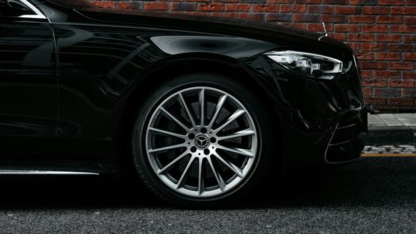 Saksalaiset edustussedanit – luotettavuus ja kestävät käyttövoimat 2000–2024