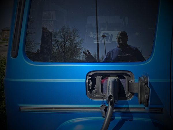 Viisi tärkeää pointtia, miksi käytetyn sähköauton ostaminen ei ole järkevää 2025