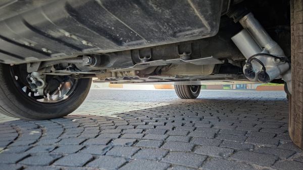 Pitäisikö KaaraTV:n ruveta arvioimaan sähköautojen akun suojausta?