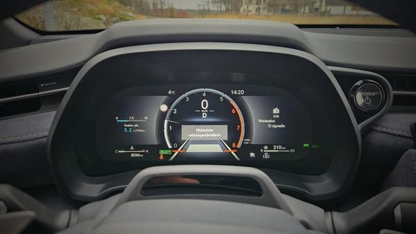 Build Quality vs. Perceived Quality: Miksi suomalaiset valitsevat saksalaisia tai japanilaisia autoja?