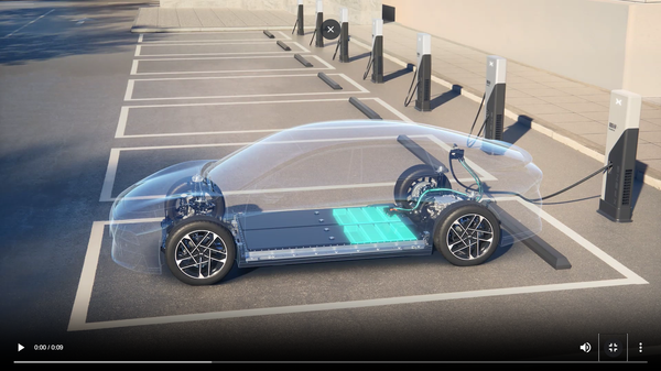 XPENG esittelee P7+-mallin Euroopassa – toimitukset Suomeen kesällä 2026