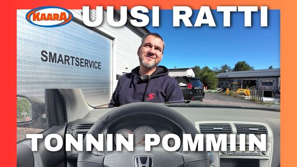 Tonnin pommi uuteen loistoon: Näin Honda Civicin sisusta ja ratti syntyivät uudelleen