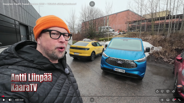 Ensiarvio: Ford E-Transit Custom 2025 – Yllättikö sähköpakettiauto?