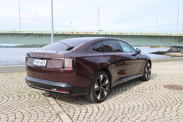 Ostajan tuomio: Volvo ES90 Twin Ultra – onko nelivetoinen se versio, jota olet odottanut?