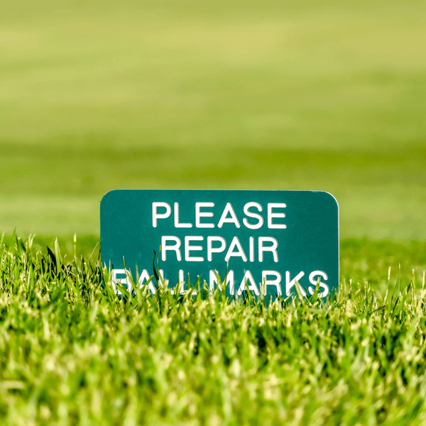 The 20-Second Rule: Using A Golf Divot Tool (And Why You Should)
