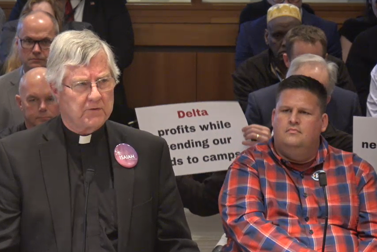 Public outcry vs. ‘public servants’: MN airport officials ignore community demands on Delta ICE flights, approve luxury lounge plan