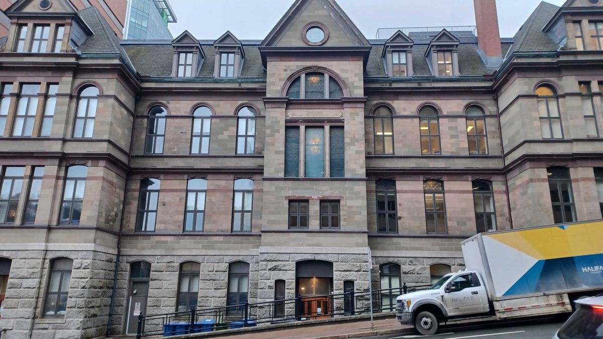 The $2 million Dutch Village Road typo