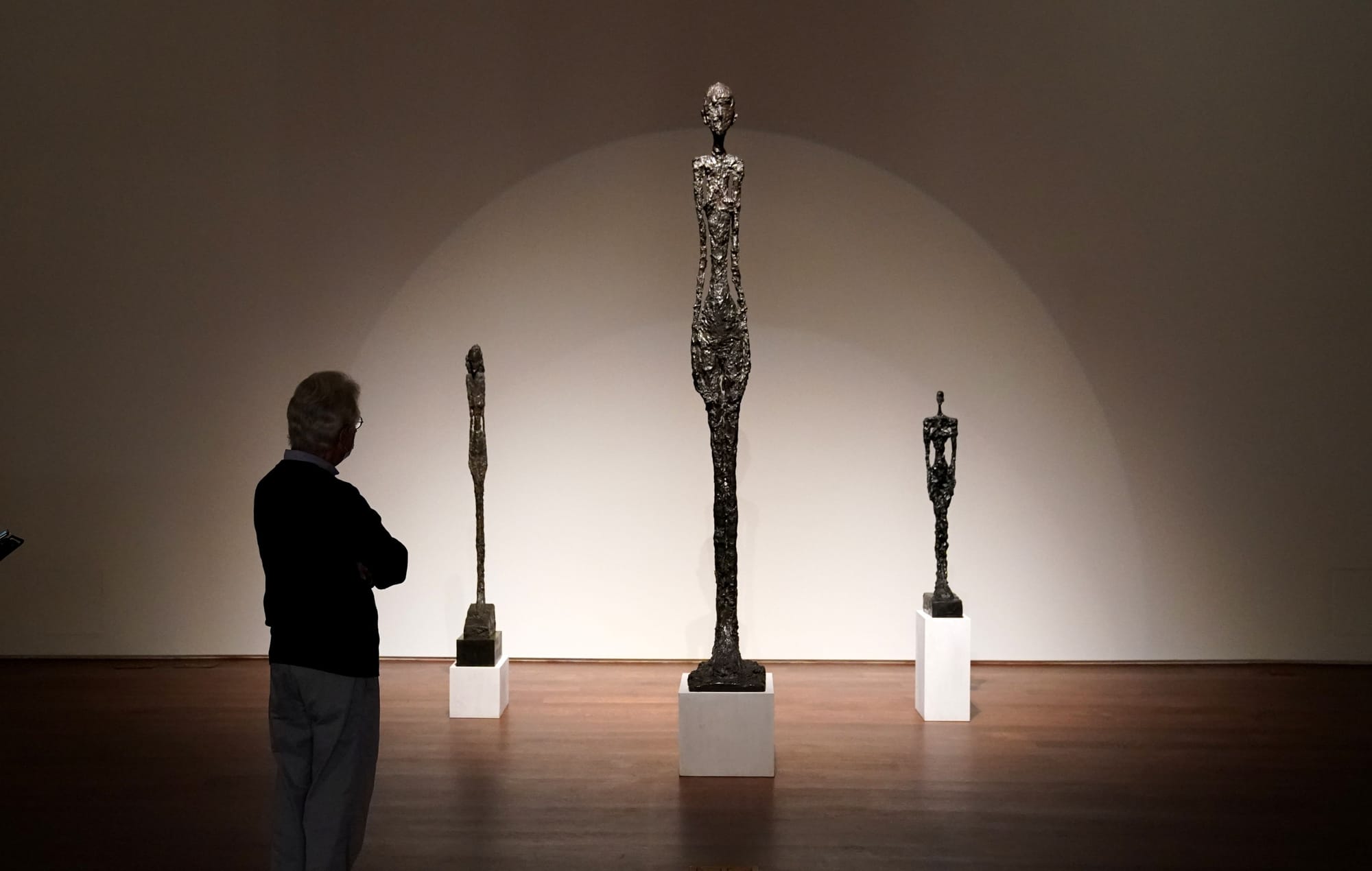 In an Unlikely Pairing, Giacometti Sculptures Head to The Met's Temple of Dendur