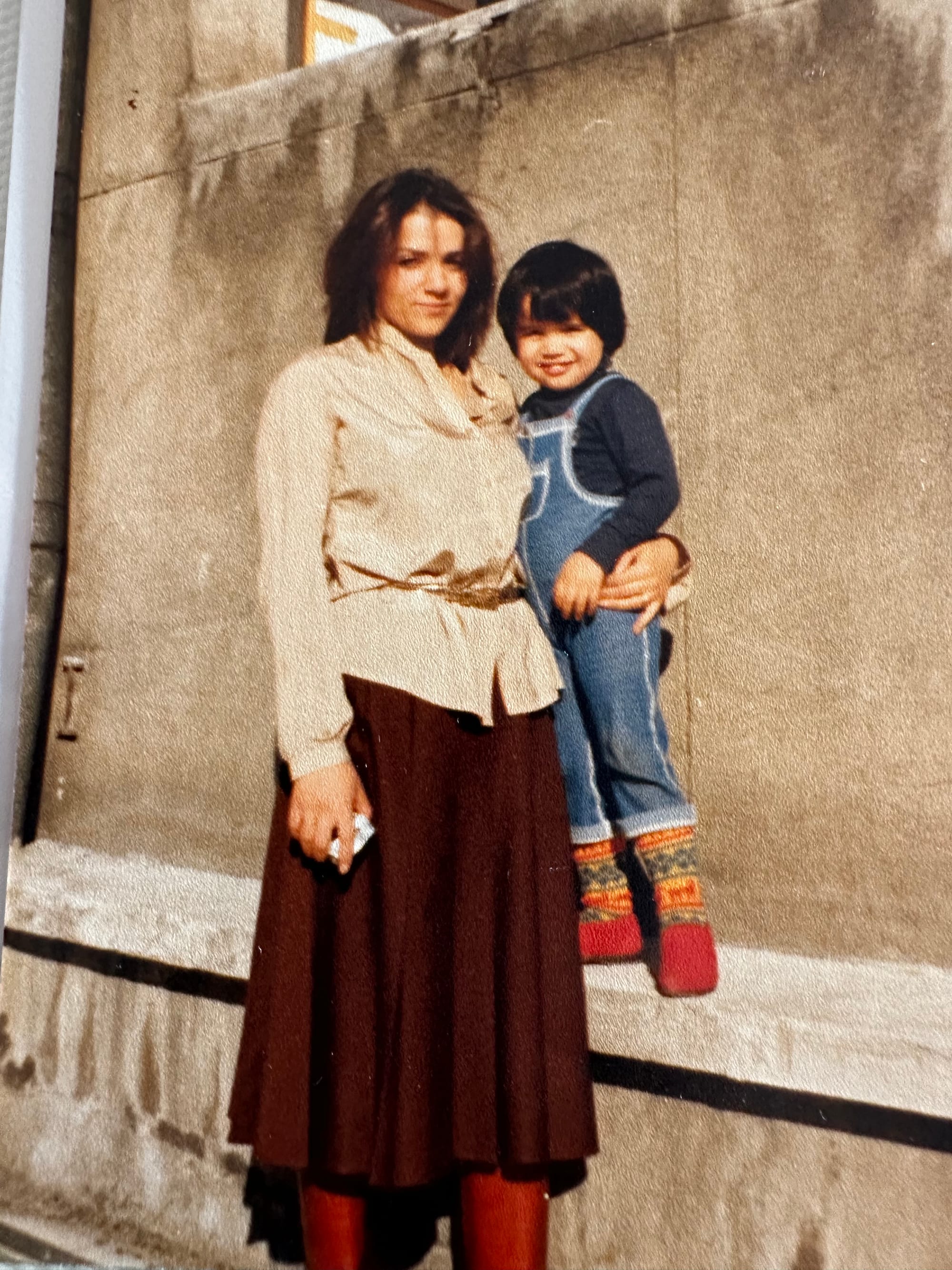 15 Artists Share the Best Advice They Got From Their Mother
