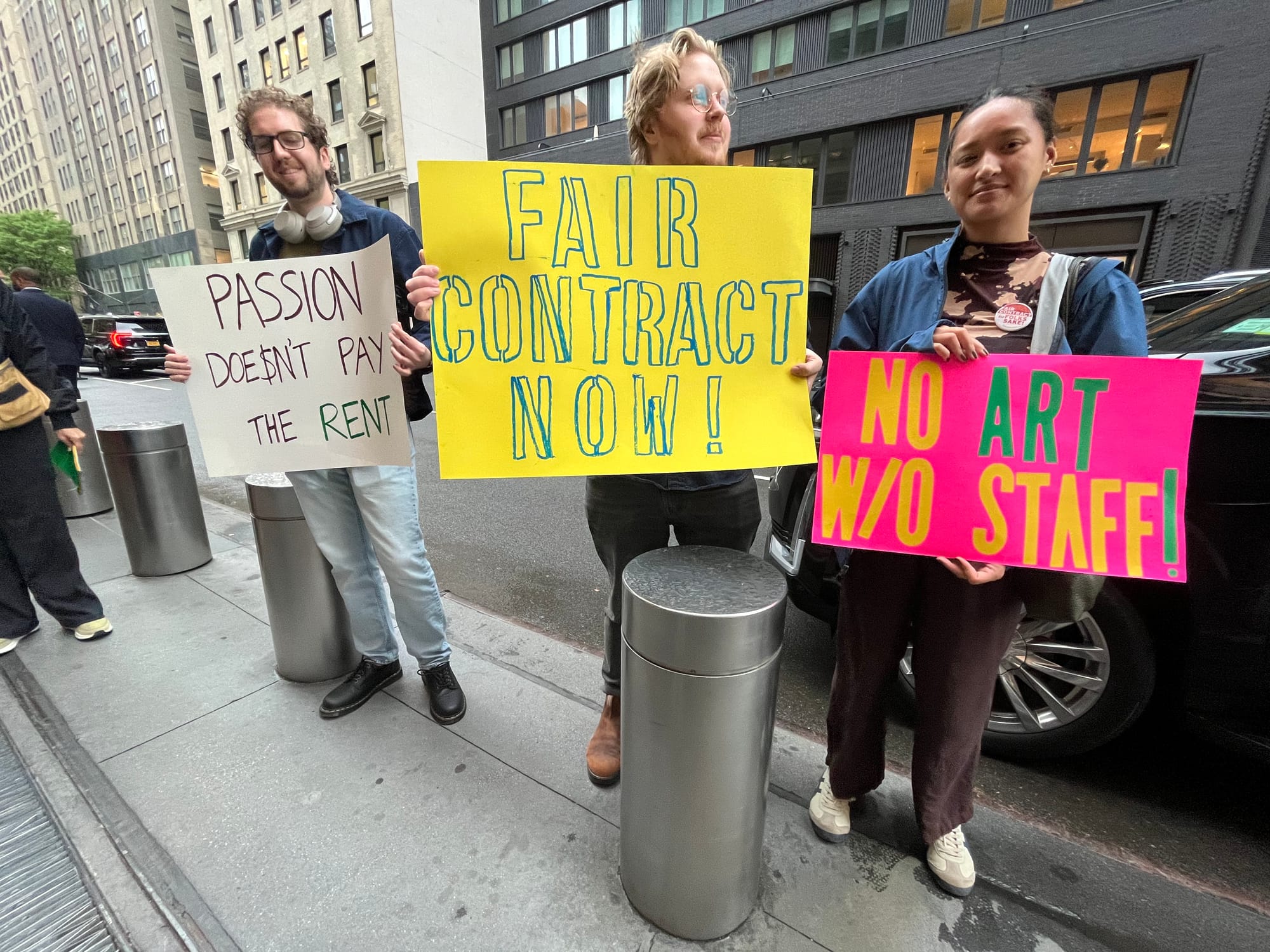 American Folk Art Museum Workers Picket Gala, Calling for Higher Wages