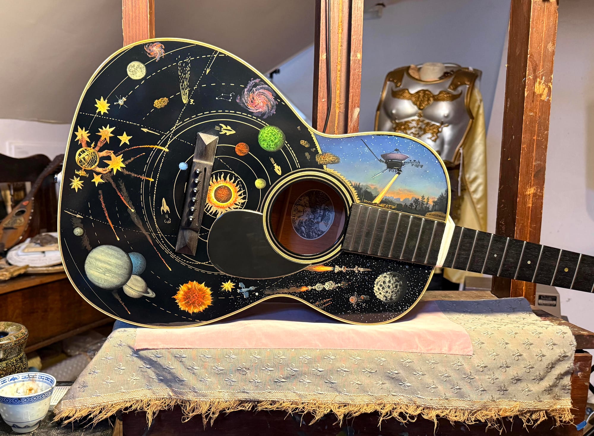 Meet the Painter Adorning Phoebe Bridgers’s Guitars