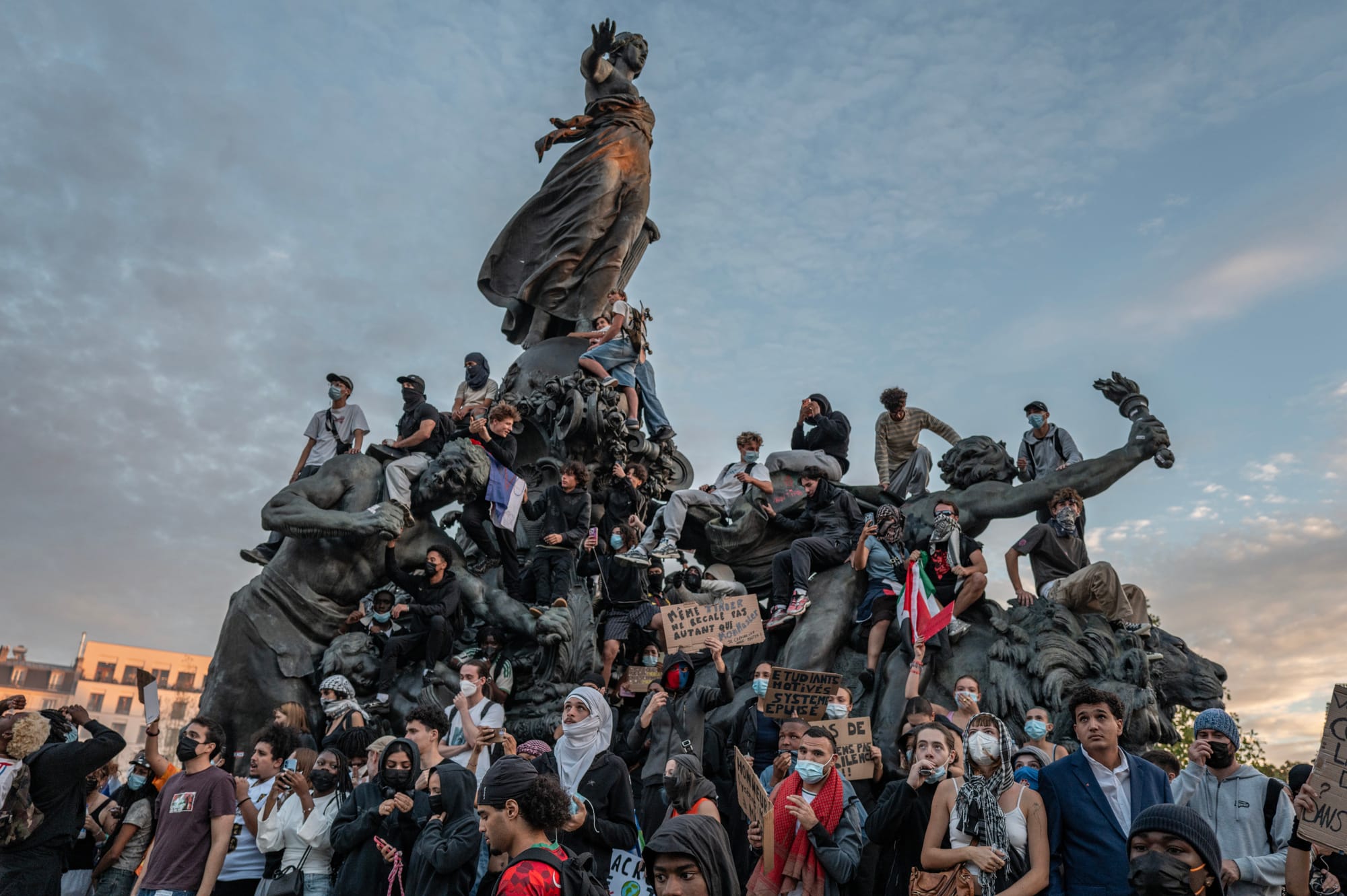 The French Student Protesters Subverting Monuments Like It's May 68