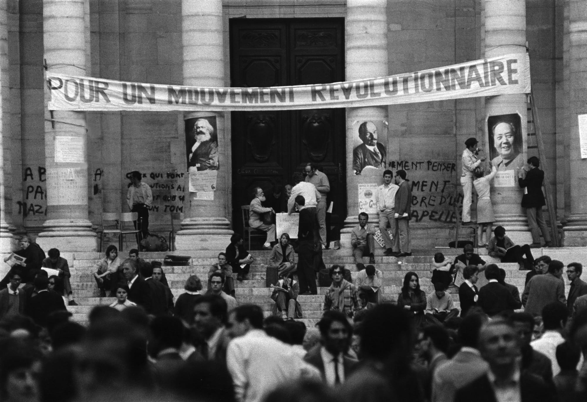 The French Student Protesters Subverting Monuments Like It's May 68