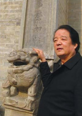 Wang Yongchao at his museum. (image via China Daily)