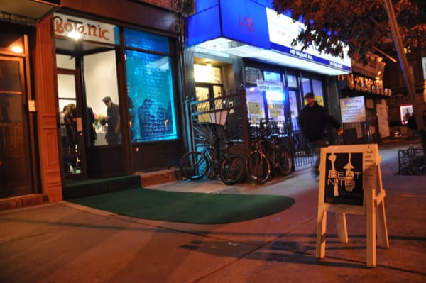 Entrance to Botanic during Beat Nite 7. (all photos by the author unless otherwise noted)