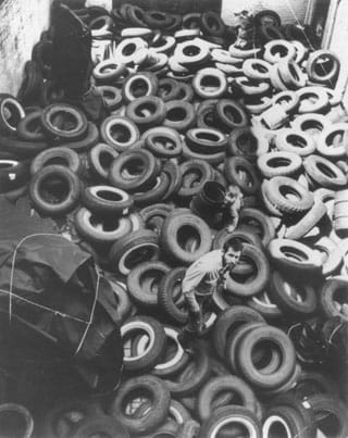 Allan Kaprow in the middle of “Yard”