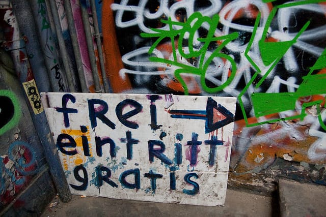 A Tacheles sign advertising free entry