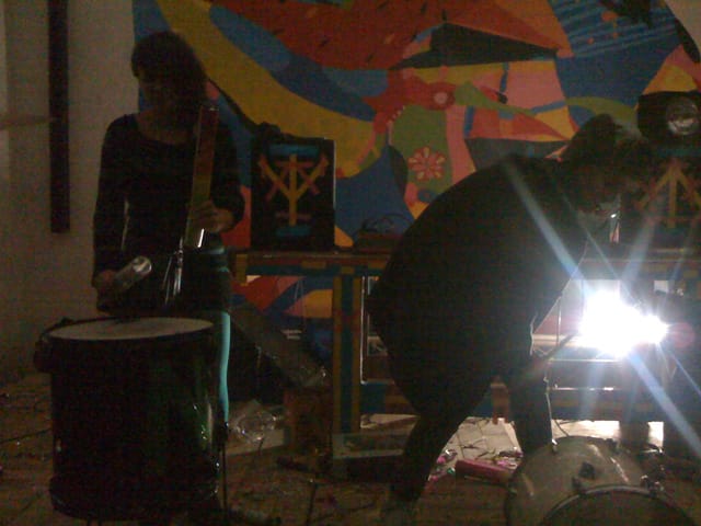 Lisa Perrucci and Lia Cecchin from Vecchio Merda impromptu appearance at BUNKER