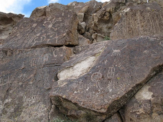 Petroglyphs in the Volcanic Tableland region