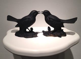 Jenny Kendler’s “Reclaim (Mirror Test)” (2012) (image by the author for Hyperallergic)