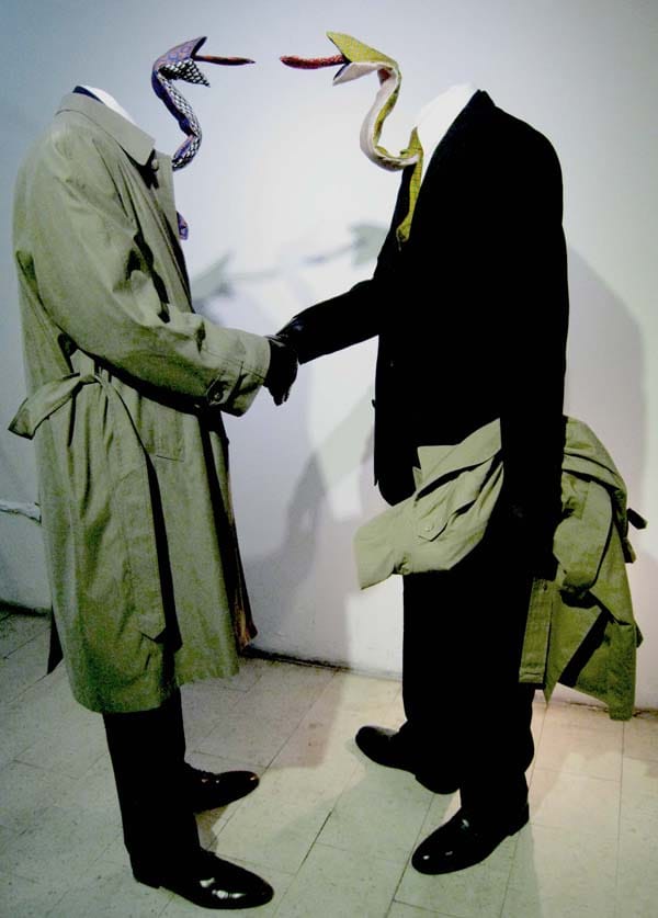 Guerra de la Paz's "Sealing the Deal"