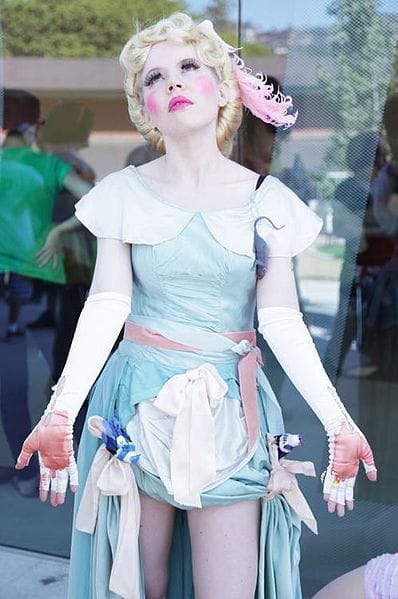 Kate Durbin (Image via wikipedia.org)