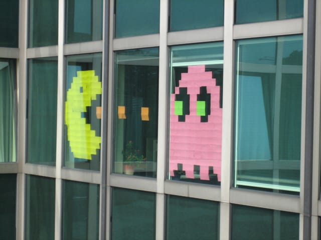 A volley in the Post-It Wars (Image via postitwars.com)