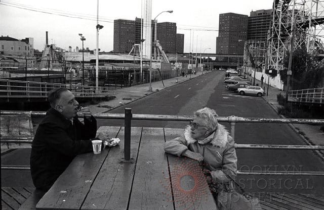 Anders Goldfarb, Man and elderly woman (unofficial title) (1984)
