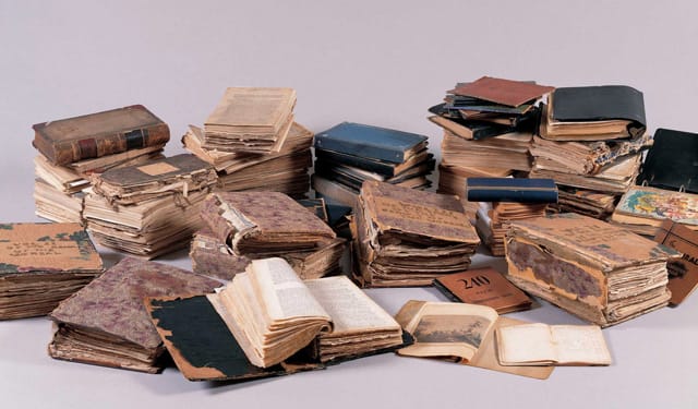 Darger's writings (image via American Folk Art Museum)