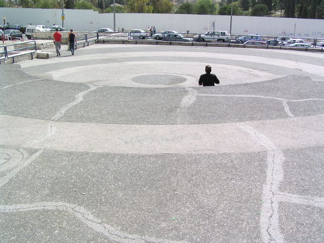 Khatulot Square, looking towards the construction site for the Museum of Tolerance  (via Wikimedia)