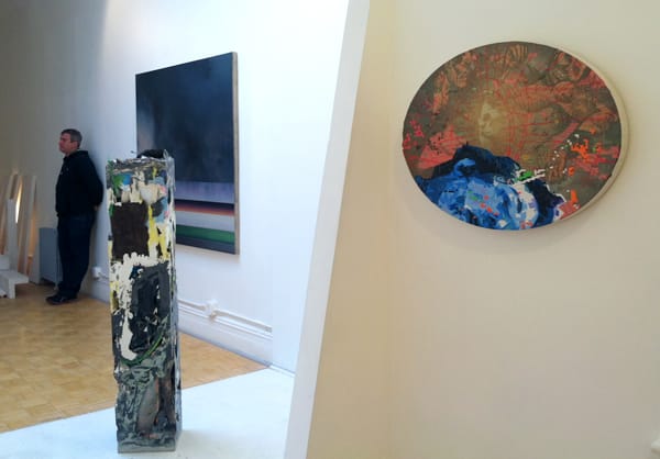 So Real (installation shot). Pedro Barbeito (right), Jake Henry (middle), Christopher Saunders (left). (Courtesy of Hyperallergic)