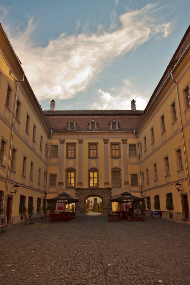 Brukenthal-courtyard
