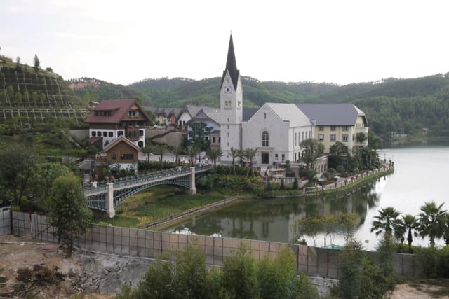 Copy of Hallstatt in the Guangdong Province (2012)