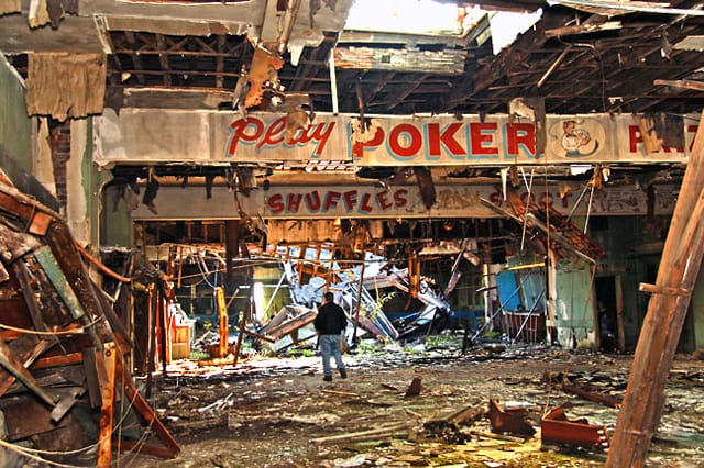 The Curious Playland Arcade Art Of Larry Millard