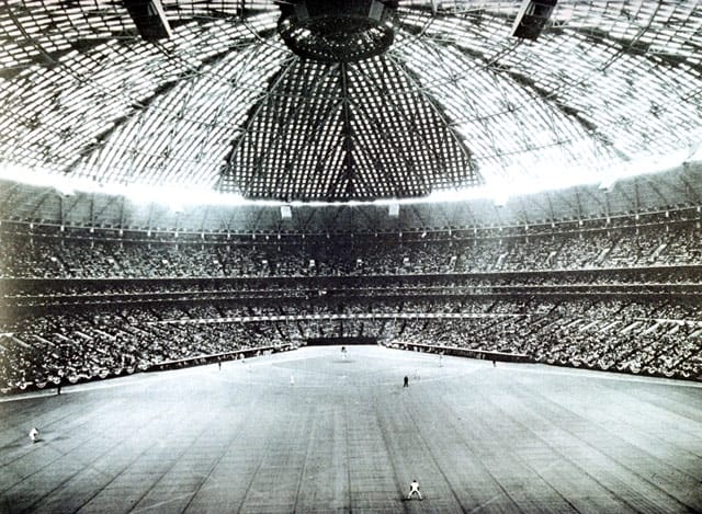 Interior of the Astrodome in autumn 1976 (via columbia.edu)