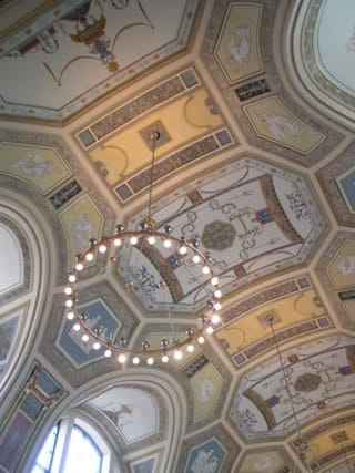 The ceiling inside the DIA's Beaux Arts building (click to enlarge) (photo by the author for Hyperallergic)