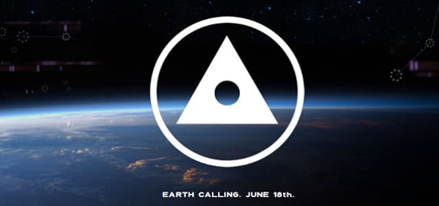 Lone Signal is launching the crowd into space (via Lone Signal)