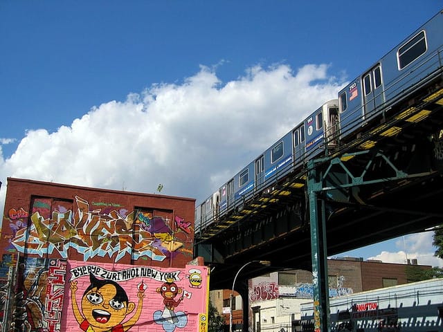 5 Pointz in Long Island City (photograph by the author for Hyperallergic)