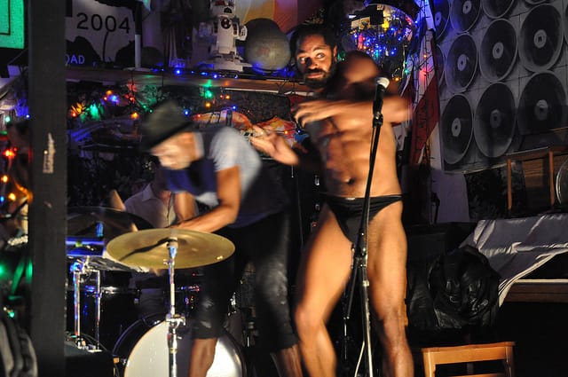 9252371242_f1904f6164_z