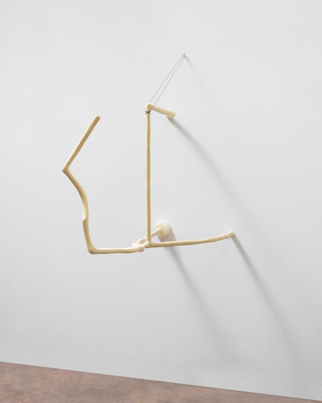 Patrick Strzelec, "Debt" (2013) (© Patrick Strzelec, courtesy Gary Snyder Gallery, New York)