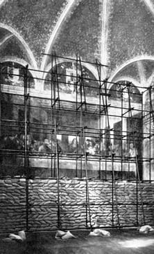 "The Last Supper" being braced for the bombings (via Editoriale Domus)