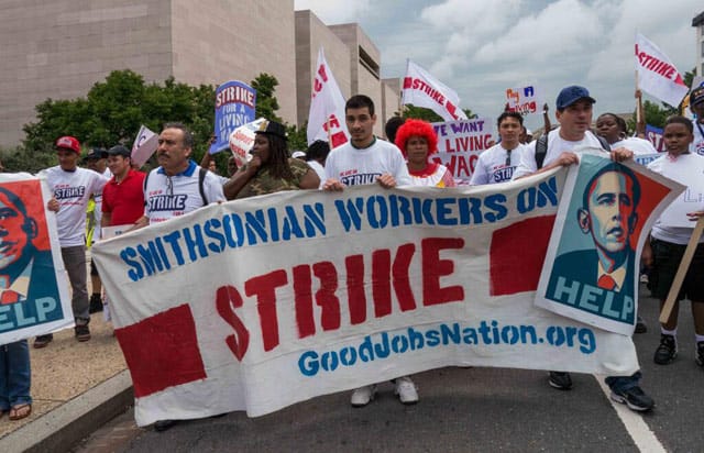 Workers protesting at the Smithsonian yesterday (via Good Jobs Nation on Twitter)