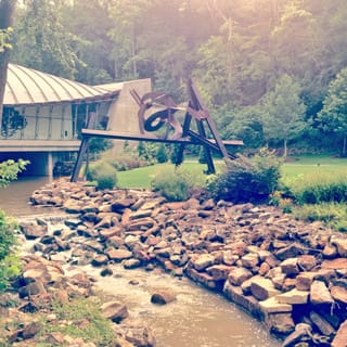 The Crystal Bridges Museum of American Art (click to enlarge)