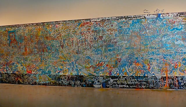 The impact of play and visitor participation on Joshua Davis's "The Lightning Storm"