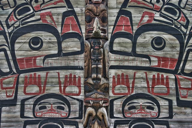 Traditional formline art on the Kitanmaax School of Northwest Coast Indian Art (photograph by Brodie Guy, via Flickr) 