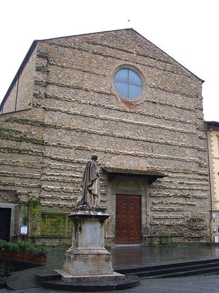 The façade of the Basilica of San Francesco in Arezzo, Italy. (image via Wikipedia)